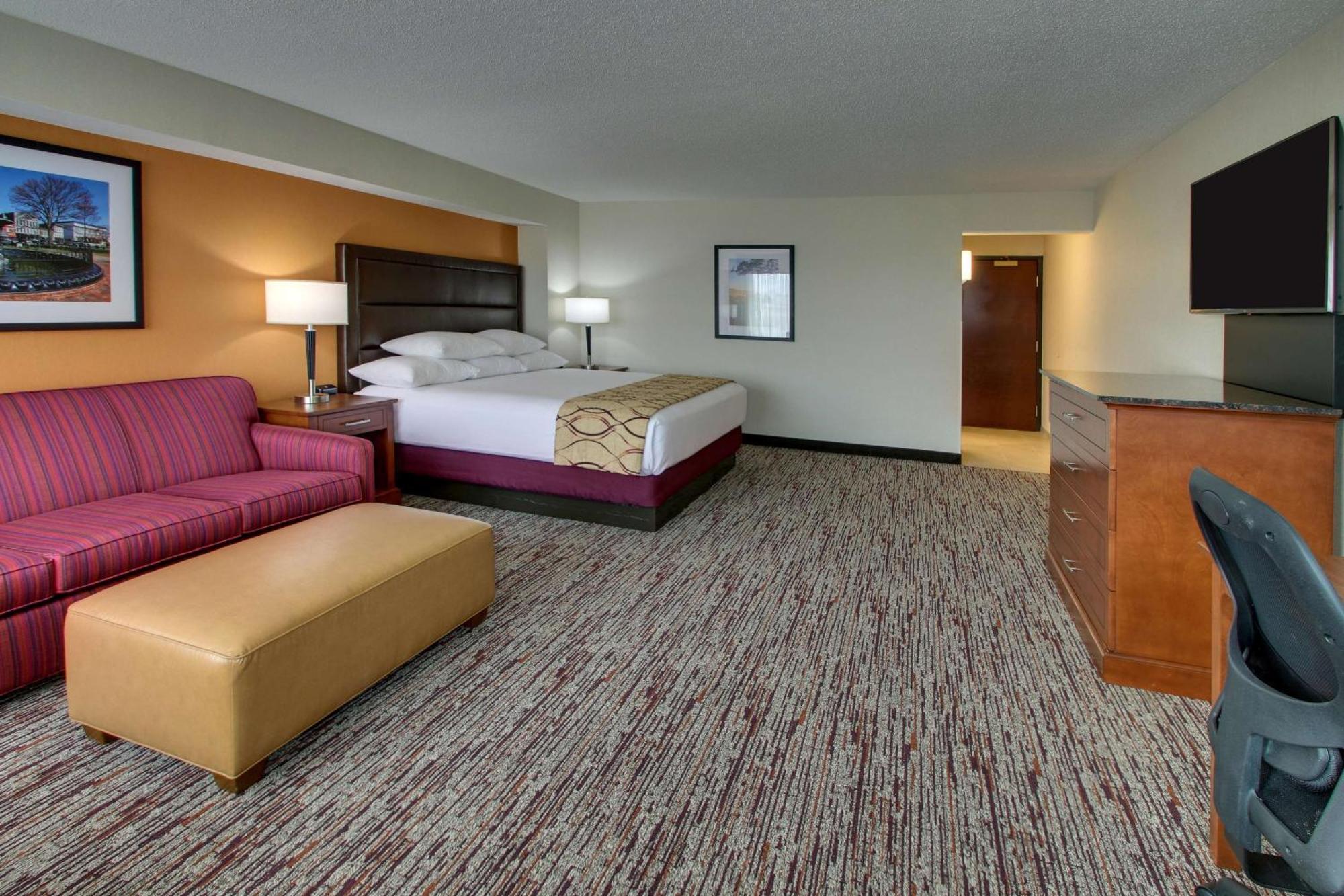 Drury Inn & Suites Bowling Green Bagian luar foto