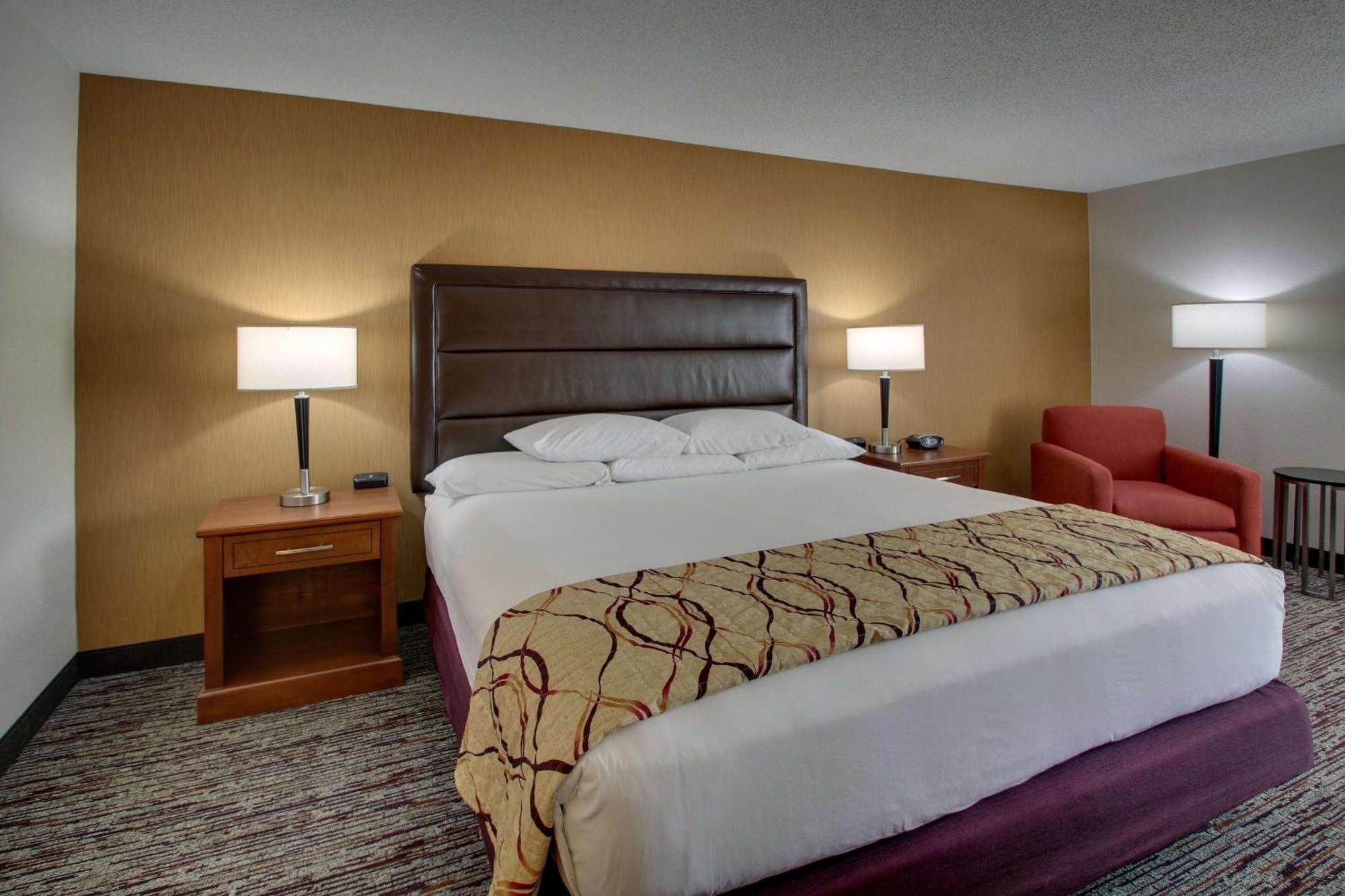 Drury Inn & Suites Bowling Green Bagian luar foto